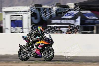 media/Oct-05-2025-CVMA (Sun) [[beeef4f201]]/Race 2-Supersport Middleweight/